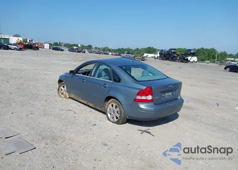 2004 Volvo S40 2.4I from USA, damaged, VIN YV1MS382X42016357